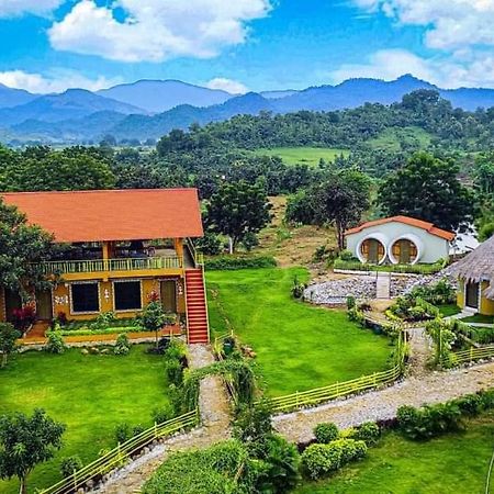 Van Vagdo Resort Rajpipla Exterior photo