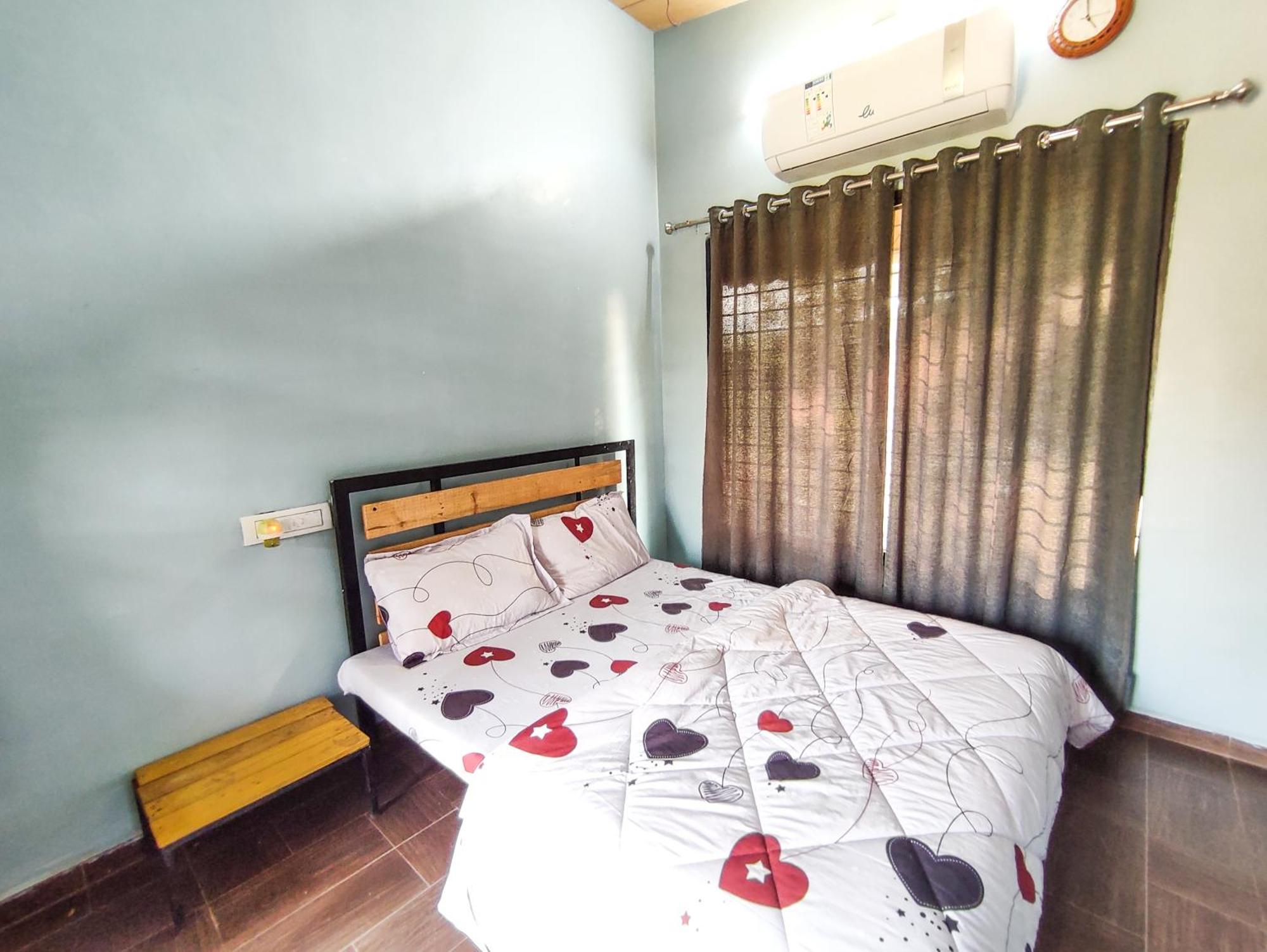 Van Vagdo Resort Rajpipla Exterior photo