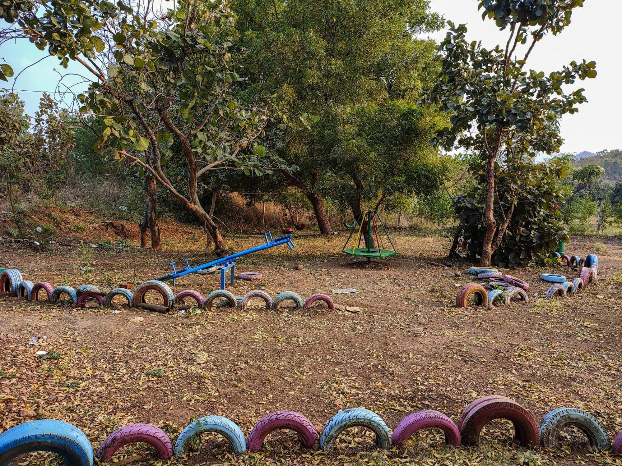 Van Vagdo Resort Rajpipla Exterior photo